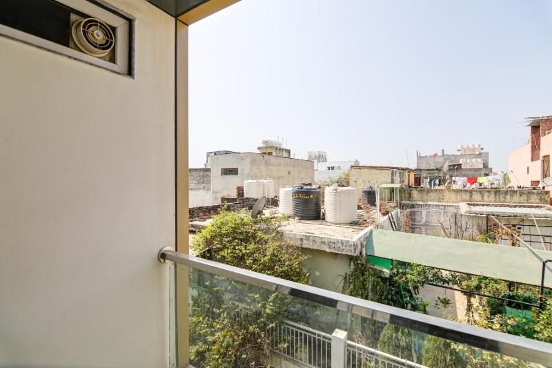 Hotel Signature Suites Near Delhi Airport - image 6