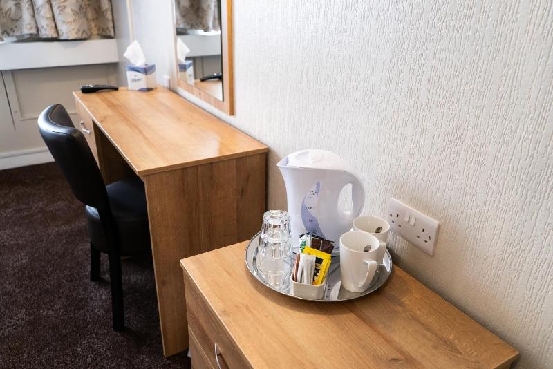 Coventry Hill Hotel - image 34