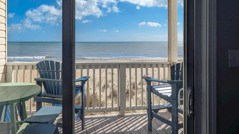Perfect Ocean View - Oceanfront Condo Private Balcony Community Pool - image 26