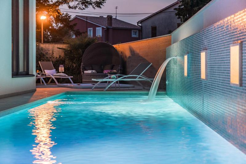 Villa Elena Deluxe in Fazana for 8 people with whirlpool & private pool only 400 m from the beach - image 28