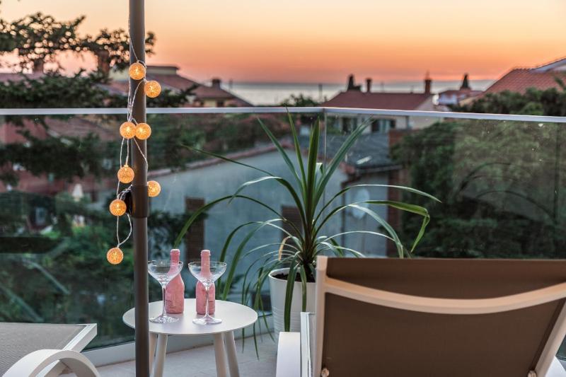 Villa Elena Deluxe in Fazana for 8 people with whirlpool & private pool only 400 m from the beach - image 9