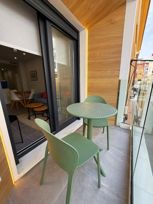 Bright and new apartment in beach area - image 6