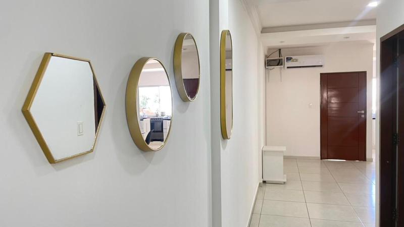 Confort y Estilo Centrico a pasos de todo Grupos y Flias - image 9