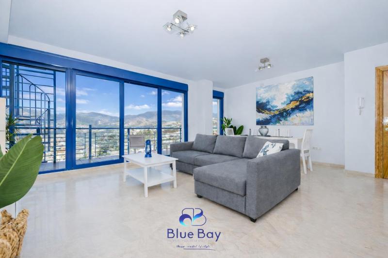 Blue Nautico - penthouse with stunning views of La Herradura - image 12