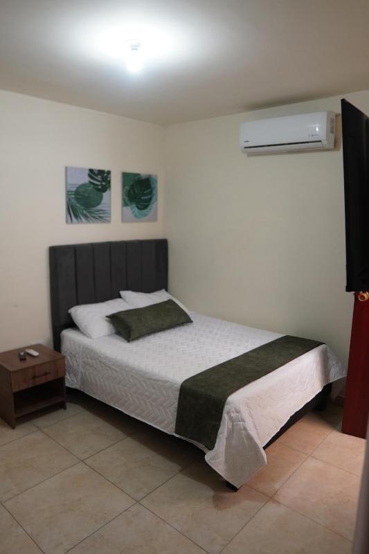 Casa Esperanza - image 12