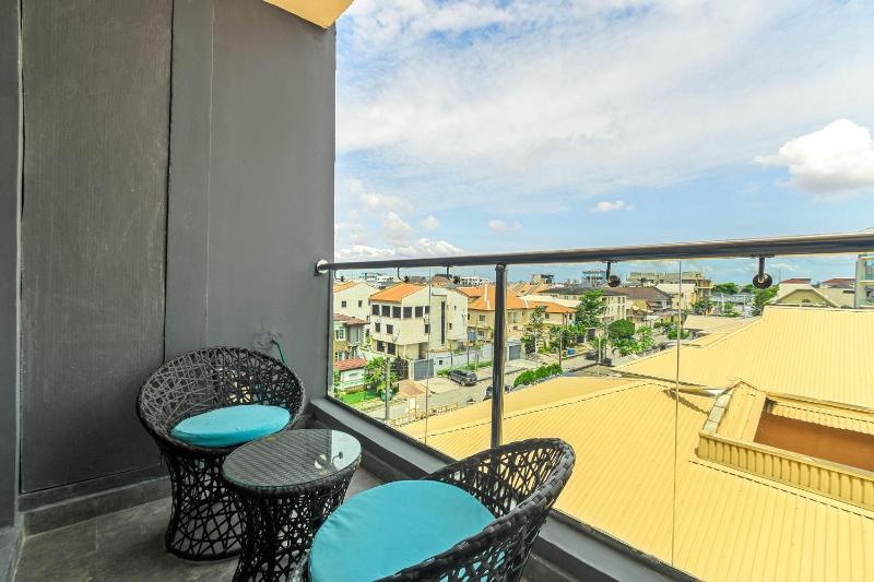 Mex 1 bedrooms Lekki phase1 - image 9