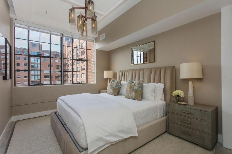 Enchanted Abode by Atlanta Luxury Rentals - image 13