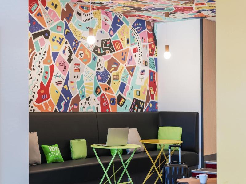 ibis Styles Nantes Centre Gare - image 42