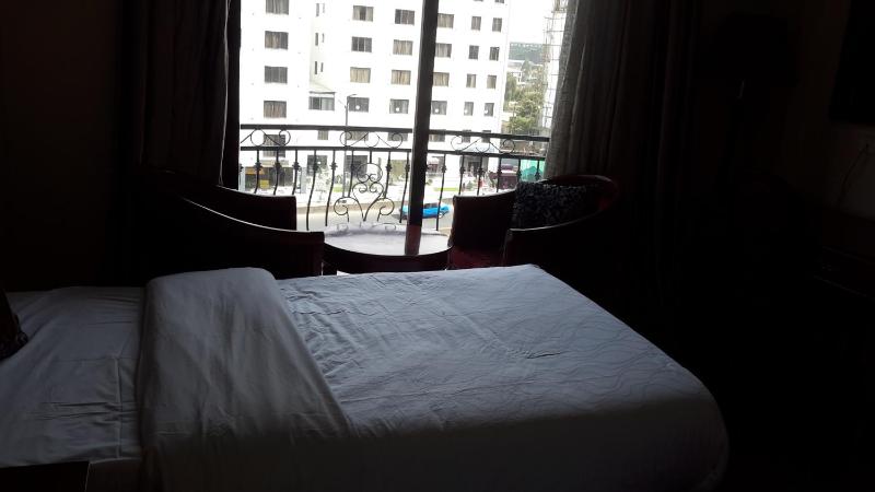 FT Hotel - image 6