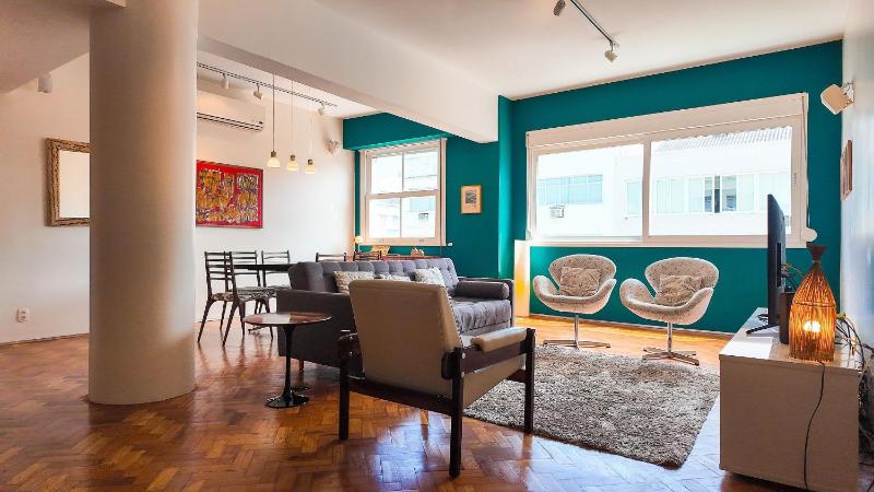 Design Comfort and Location for up to 04 - image 1