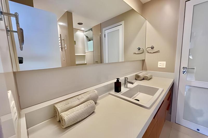 Design Comfort and Location for up to 04 - image 13