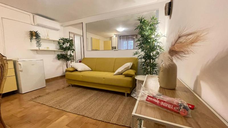 riMINI house - image 16