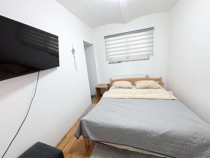 Studio Apartment in the Center - image 16