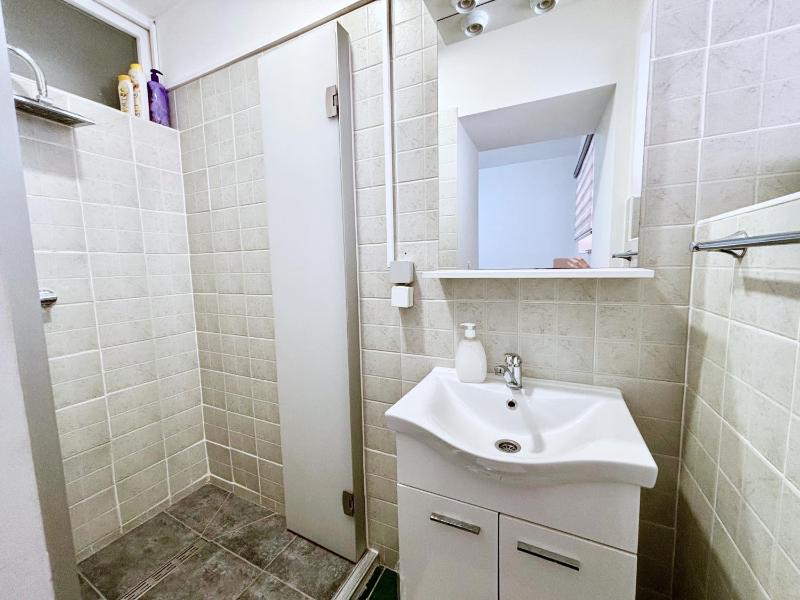 Studio Apartment in the Center - image 10