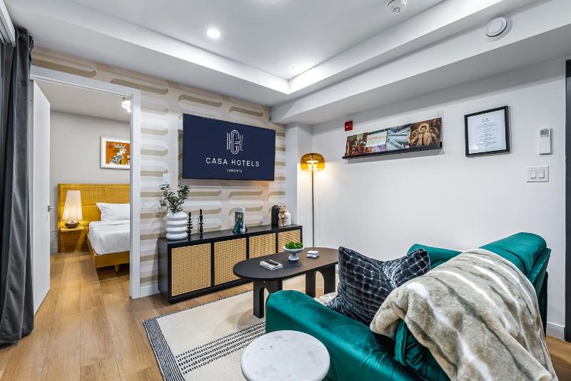 The McCaul by Casa Hotels Near AGO Basement Suite - image 1