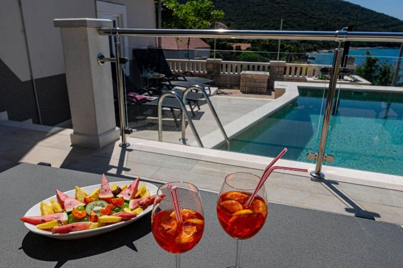 Seaside apartments with a swimming pool Tri Zala Korcula - 558 - image 26