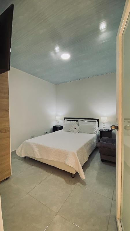 Acogedor apartamento en ubicación ideal - image 11
