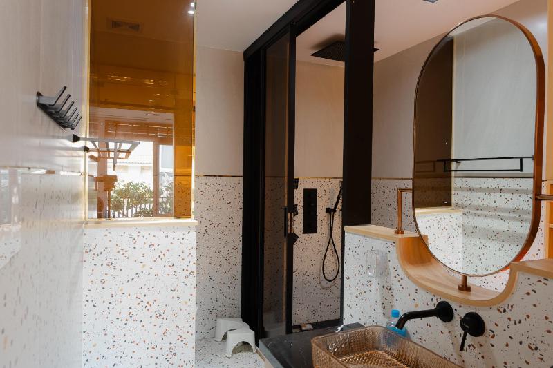 Luxury apartment in Binh Thanh - image 16
