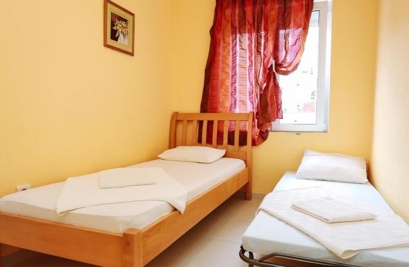 Adzic apartments 2 - image 11