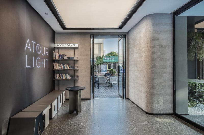 Atour Light Hotel May Fourth Square Qingdao University QINGDAO - image 18