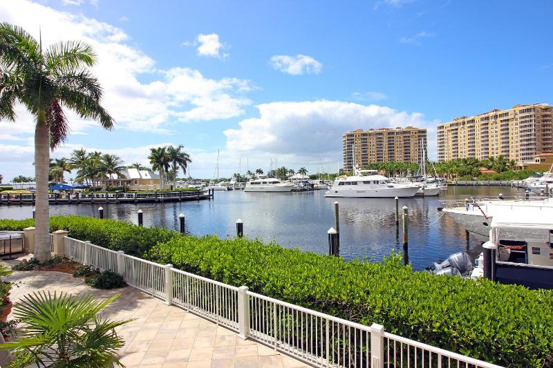Ocean Drive SW Cape - waterfront private home locally owned & managed fair & honest pricing - image 28