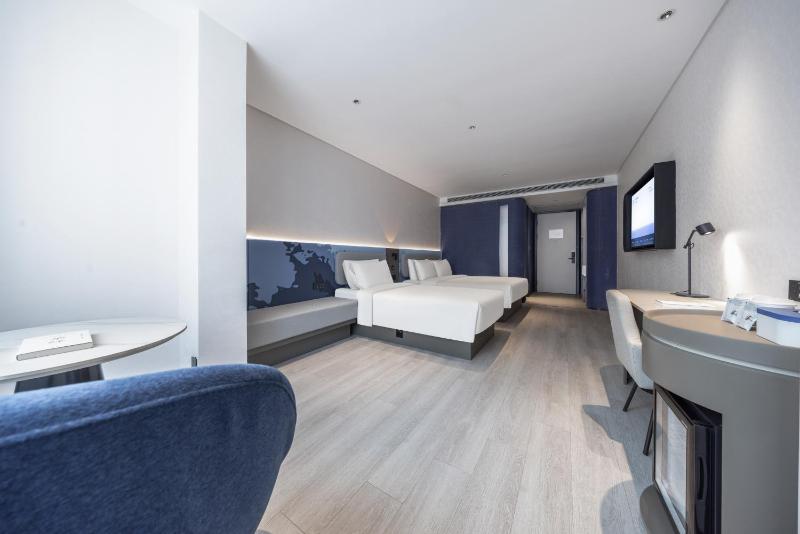 Atour Light Hotel May Fourth Square Qingdao University QINGDAO - image 46