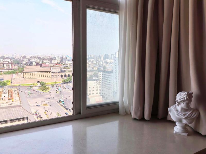The Bell and Drum Towers Within Sight Hotel - image 12