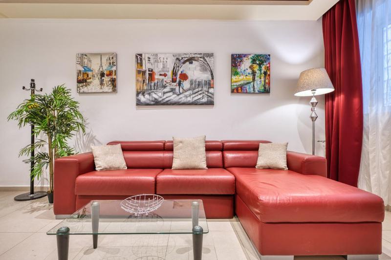 Modern 2 bedroom flat with yard in Sliema NBOR1-1 - image 9