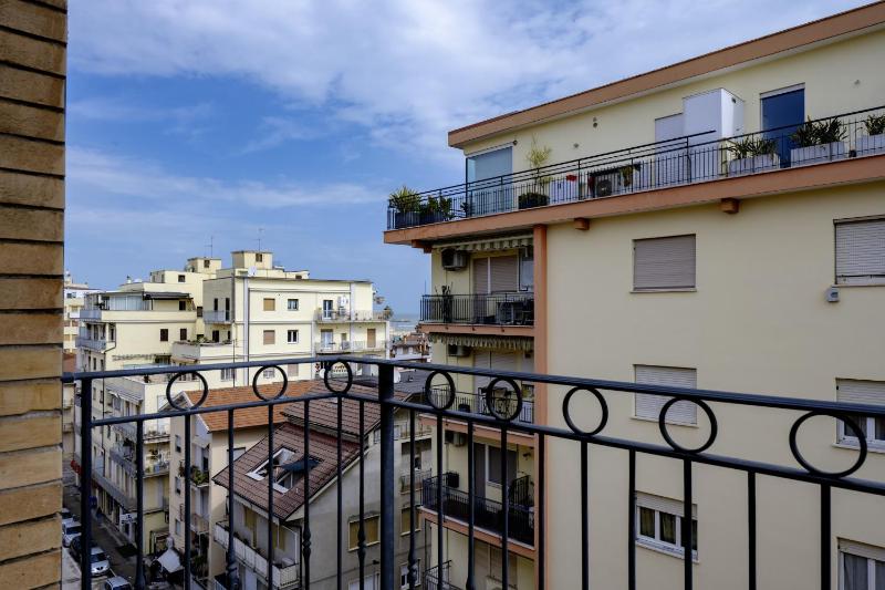 Montpelier Apartment al Centro 6 Piano Rif A817 - image 31