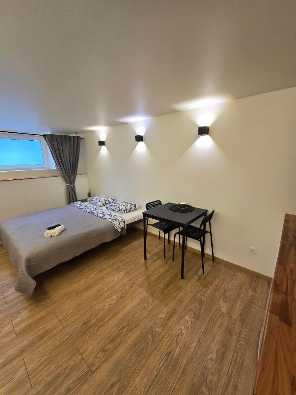 T6 Studio apartment - image 13