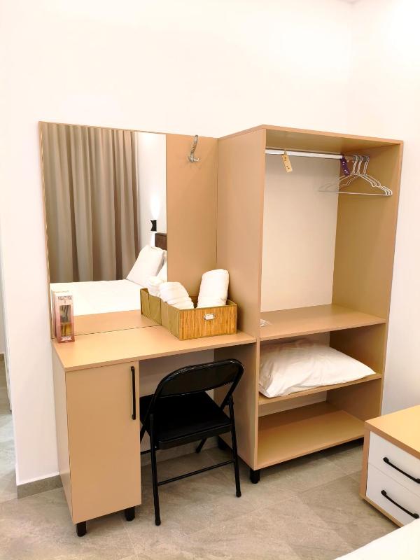 L & B Apartments - image 8