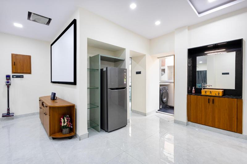 Blak&Wite Villa 3BHK RK BEACH - image 16