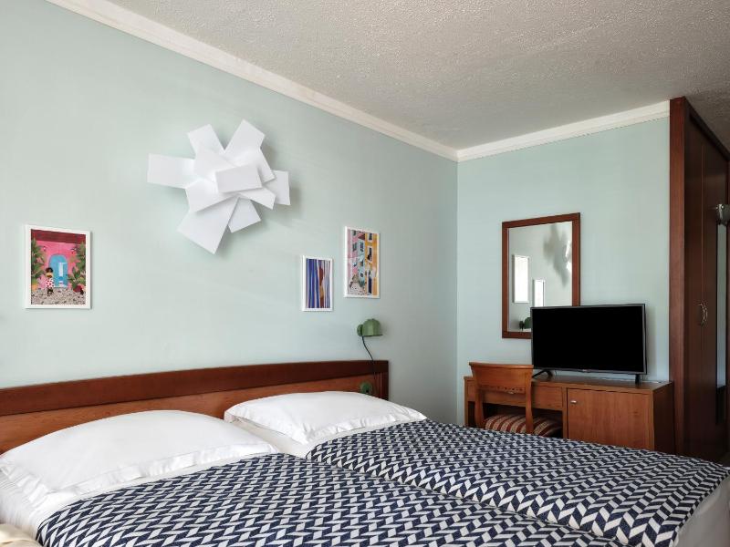 Amadria Park Beach Hotel Niko - image 11