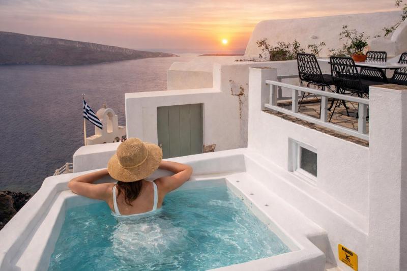 Ambi Villas Santorini - image 31