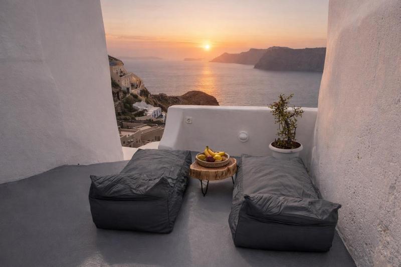 Ambi Villas Santorini - image 35