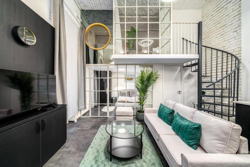 Opera Corso Suites - image 1