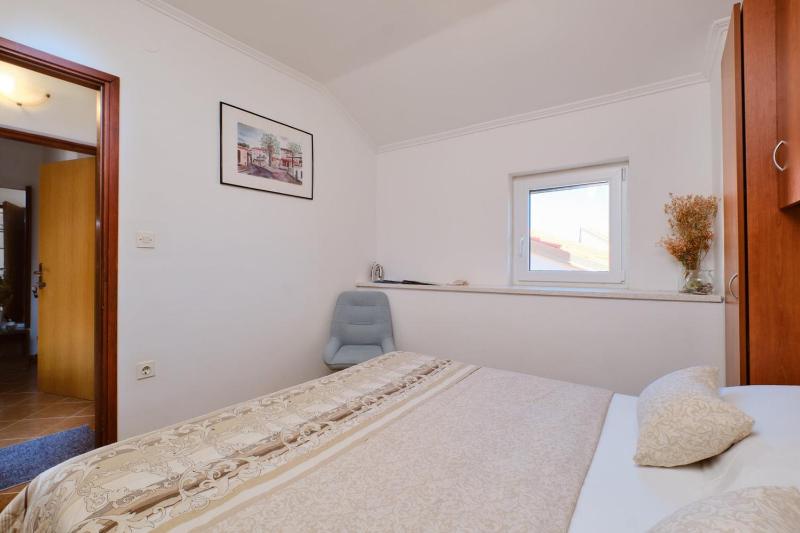 Apartment Jasmina - image 6