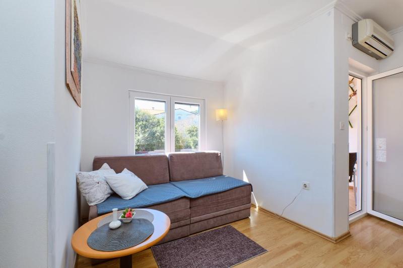 Apartment Jasmina - image 13