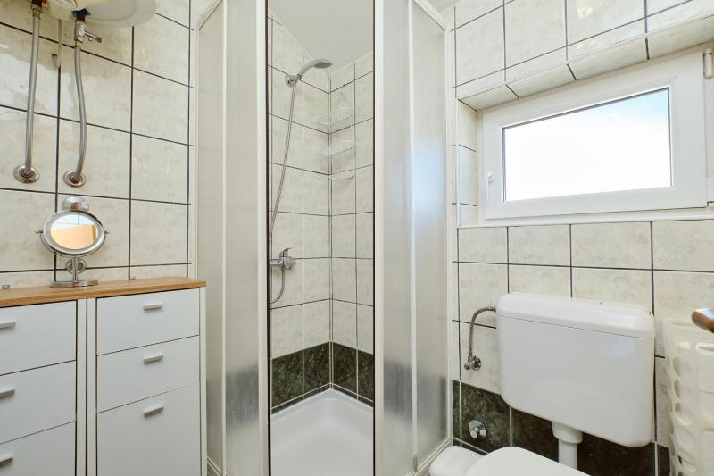 Apartment Jasmina - image 16