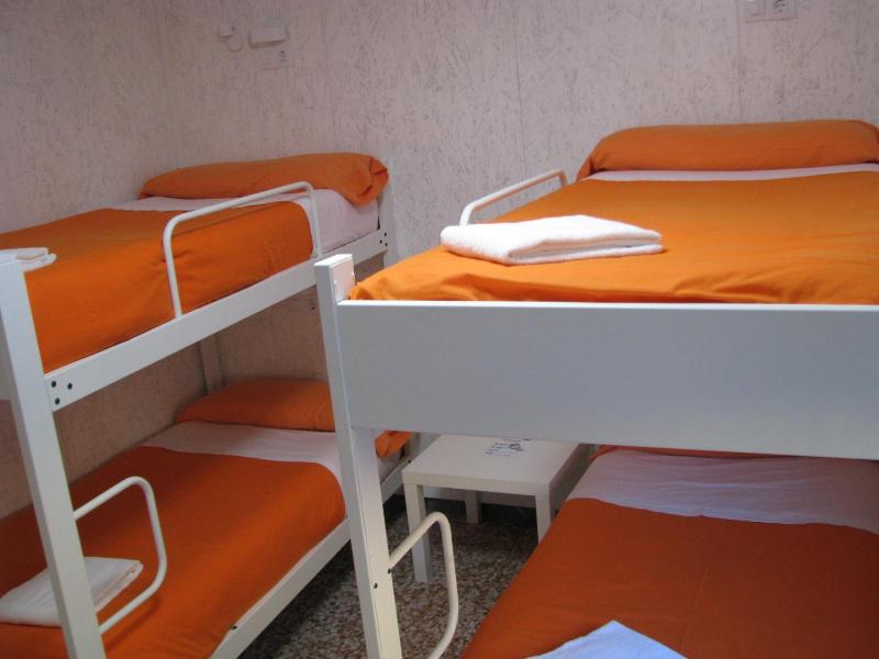 Quadruple Room image 3