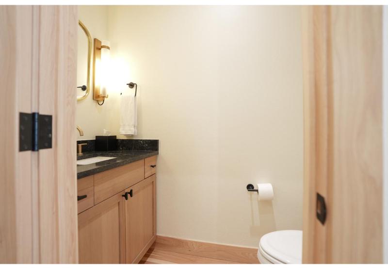 TP50 - Tall Pines Imperial Townhome - image 11