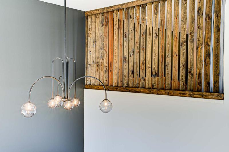 Chic Modern Condo in the Vibrant NuLu District - image 38