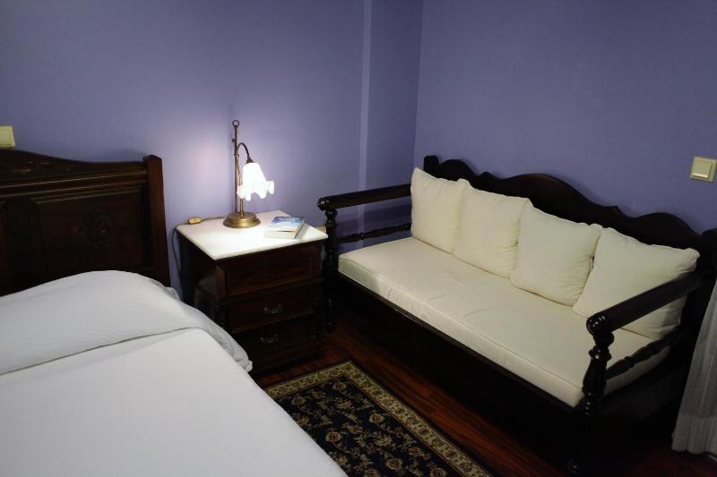 Superior Double Room with Sea View image 3