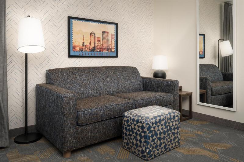 Home2 Suites by Hilton Jacksonville Airport - image 34