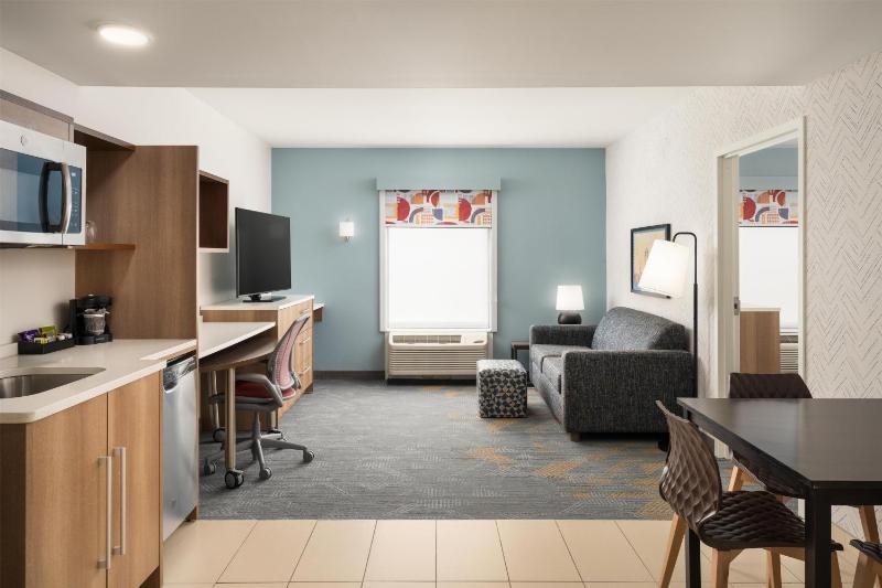 Home2 Suites by Hilton Jacksonville Airport - image 33