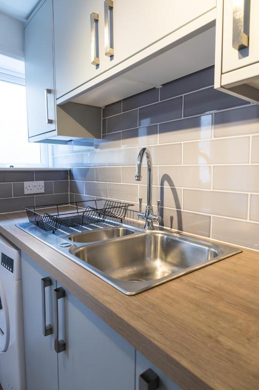 Sandgate Seaview - image 5