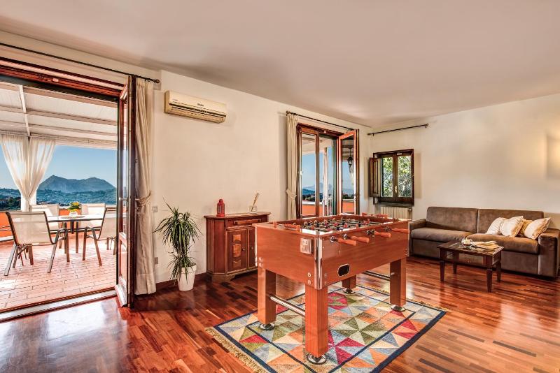 GOCCE VILLAS - Villa de Flores Country Style Villa With Pool - image 7