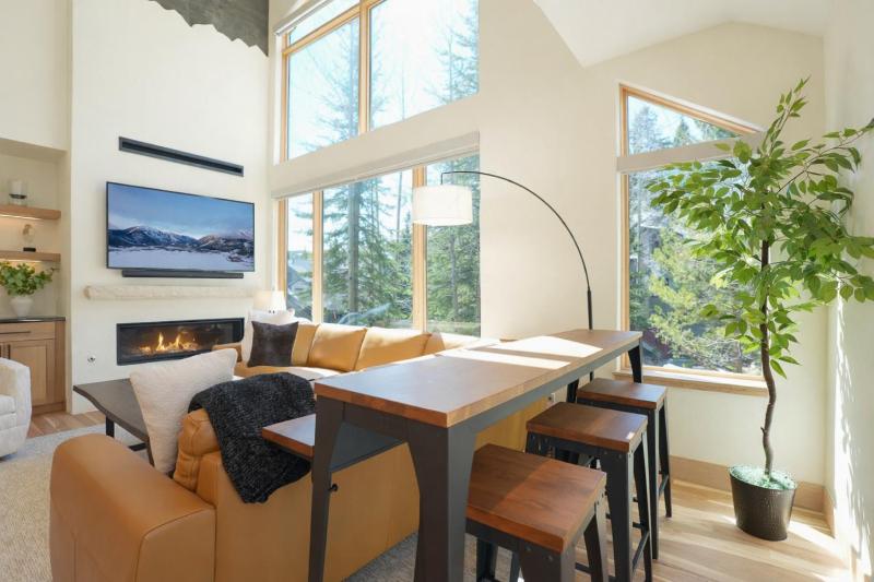 TP50 - Tall Pines Imperial Townhome - image 9