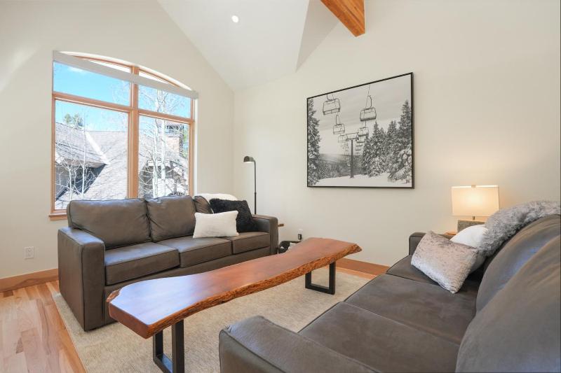 TP50 - Tall Pines Imperial Townhome - image 31