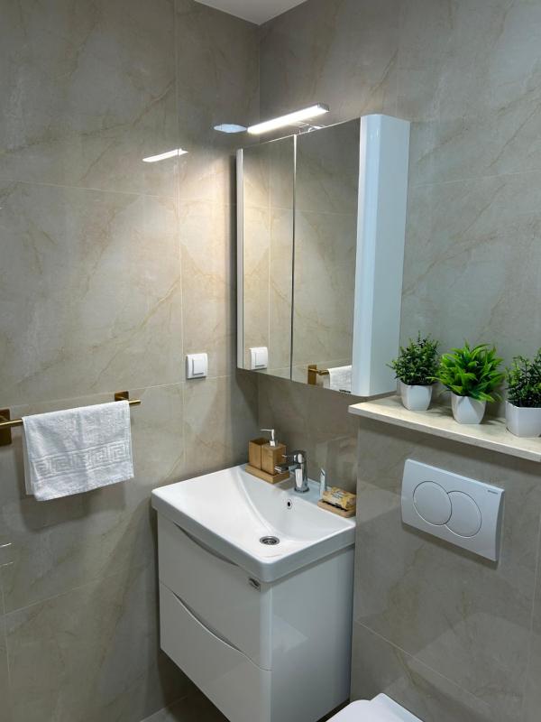 A&K Apartment - image 10